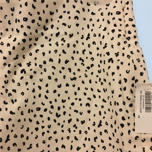 Old Navy High Waisted Super Skinny Pants - Picture 2 of 3